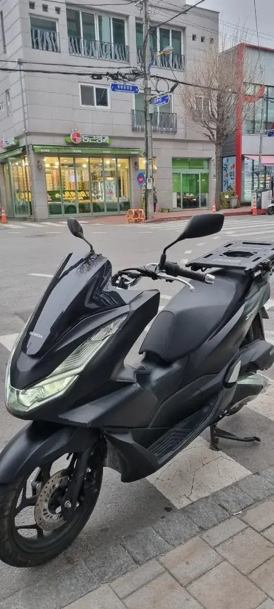 21년 PCX 3천키로 배달x